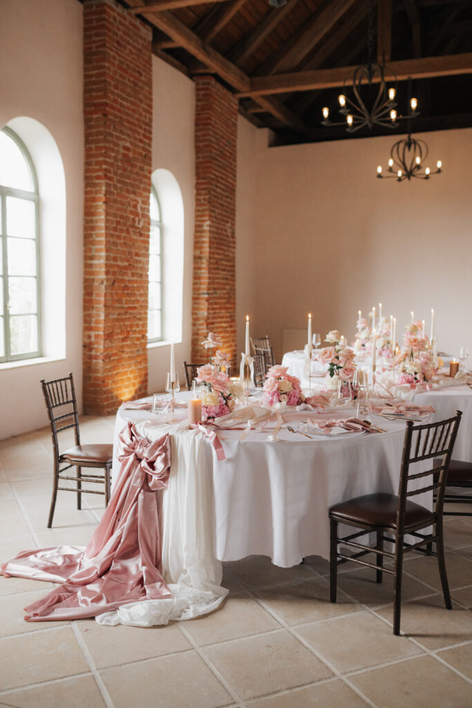 Hochzeitslocation Schloss Wolfsegg, Hochzeitstafel, Hochzeitsplanerin Stephanie für Österreich, Südtirol und Süddeutschland